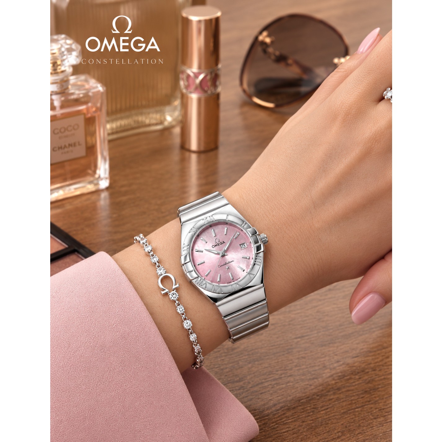 ساعت مچی زنانه امگا کانستلیشن اورجینال رنگ ثابت دارای روزشمار قفل مخفی کیفیت عالیOMEGA