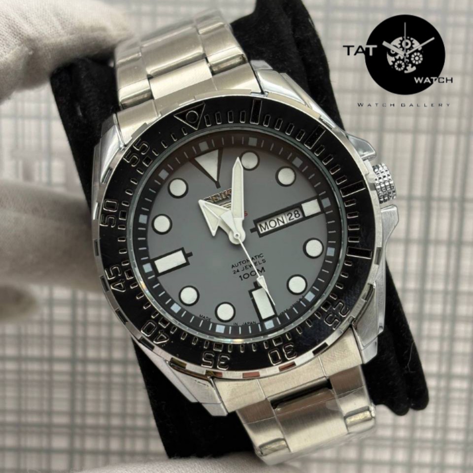 ساعت مردانه سیکو موتور آرامگرد دو تقویمه یکساله در رنگبندی ساعت مچی SEIKO