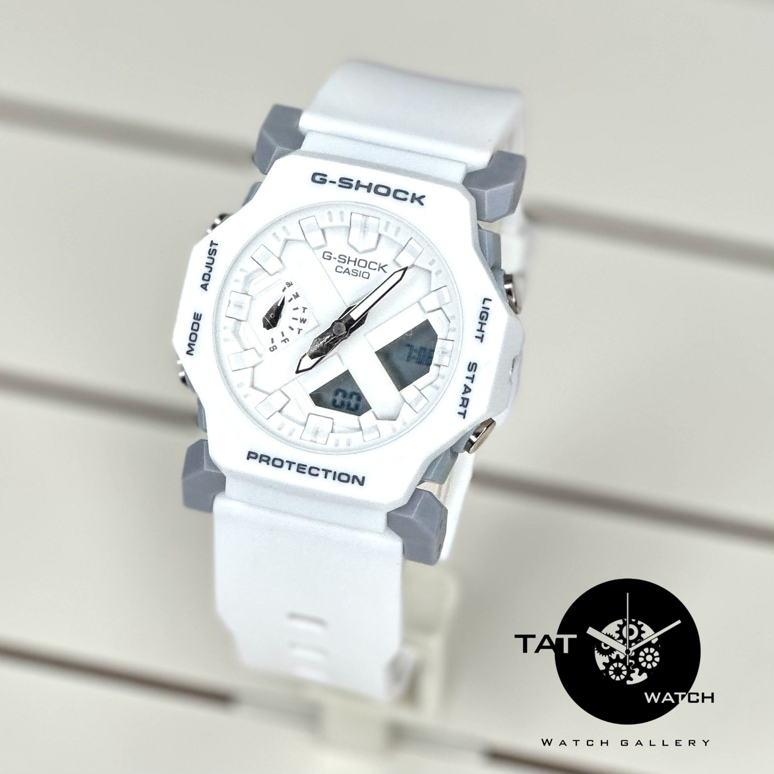 ساعت مردانه جی شاک Ga2300 موتور ژاپن دارای و جعبه در رنگبندی ساعت مچی G-Shock کاسیو