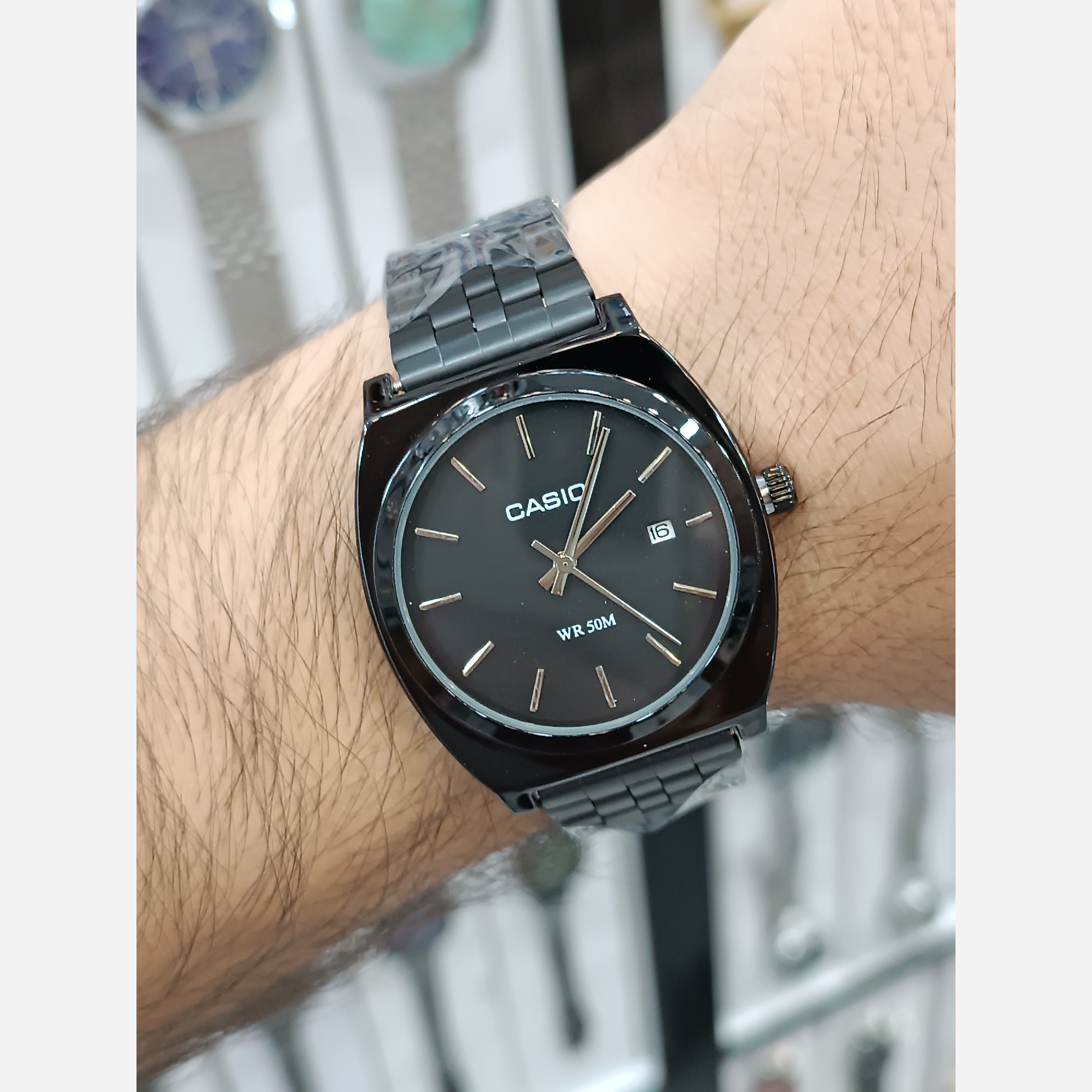 ساعتمچی مردانه فول مشکی مافیایی کاسیو گادفادر ارجینال رنگ ثابت با