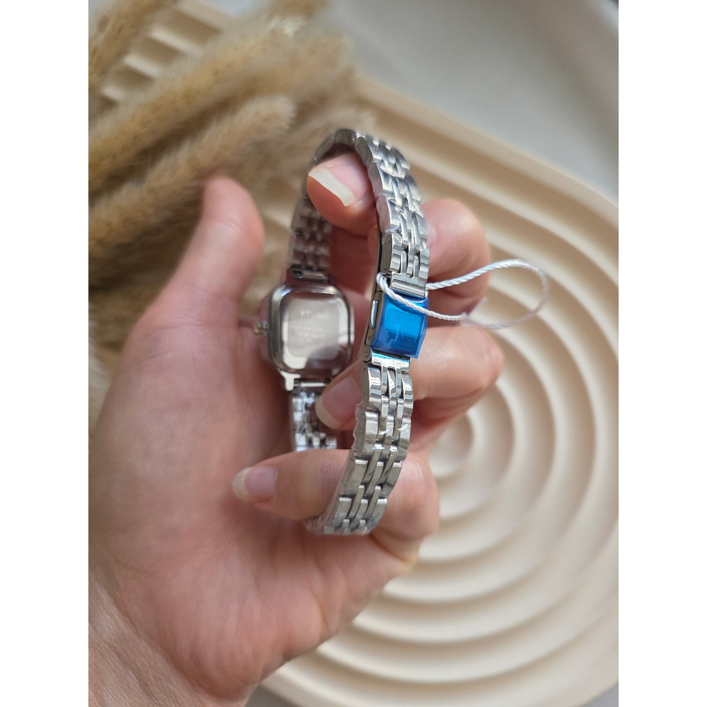 ساعت دخترانه کوشی نقره ای صفحه مشکی4321