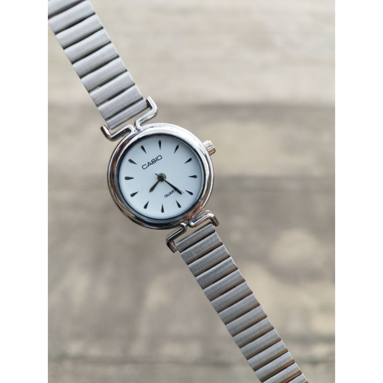 ساعت مچی زنانه بند استیل کرکره ای کاسیو Casio