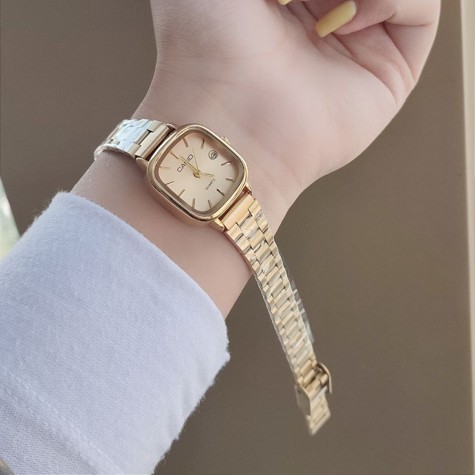 ساعت زنانه و مردانه کاسیو اولد مانی Casio