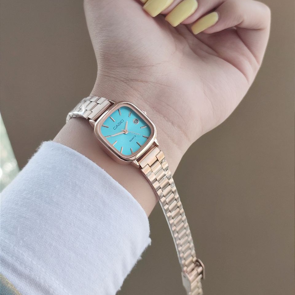 ساعت زنانه و مردانه کاسیو اولد مانی Casio