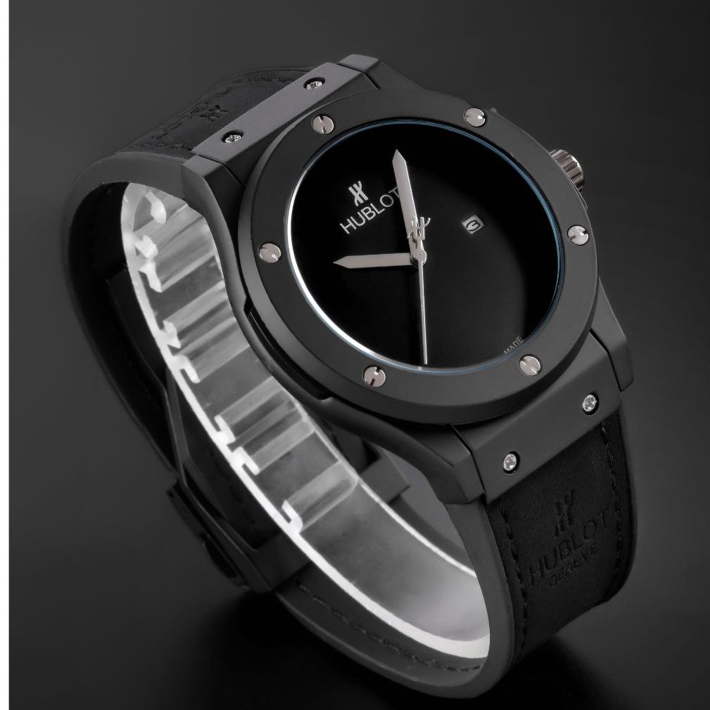ساعت مچی مردانه شیک و جذاب هابلوت دارای رنگبندی HUBLOT
