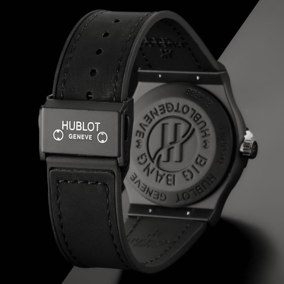 ساعت مچی مردانه شیک و جذاب هابلوت دارای رنگبندی HUBLOT