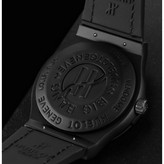 ساعت مچی مردانه شیک و جذاب هابلوت دارای رنگبندی HUBLOT
