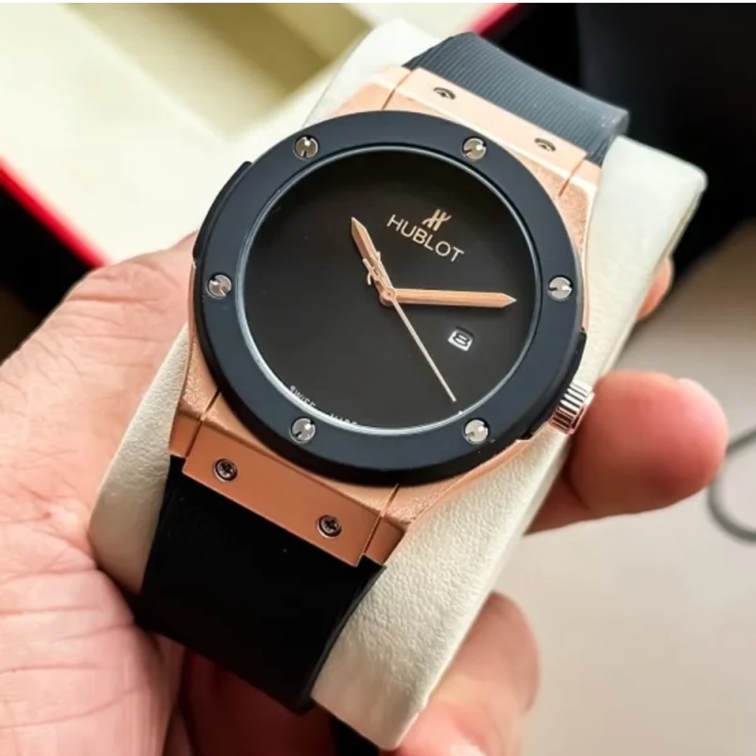 ساعت مچی مردانه هابلوت تقویم فعال دارای رنگبندی hublot