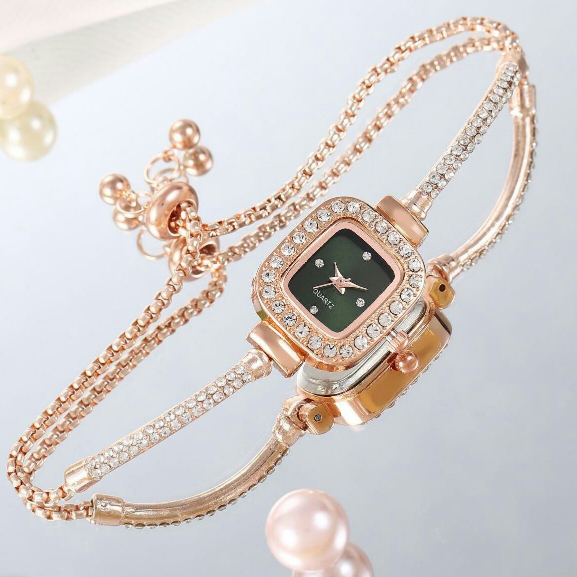 ساعت مچی زنانه دستبندی ظریف پیاژه piaget