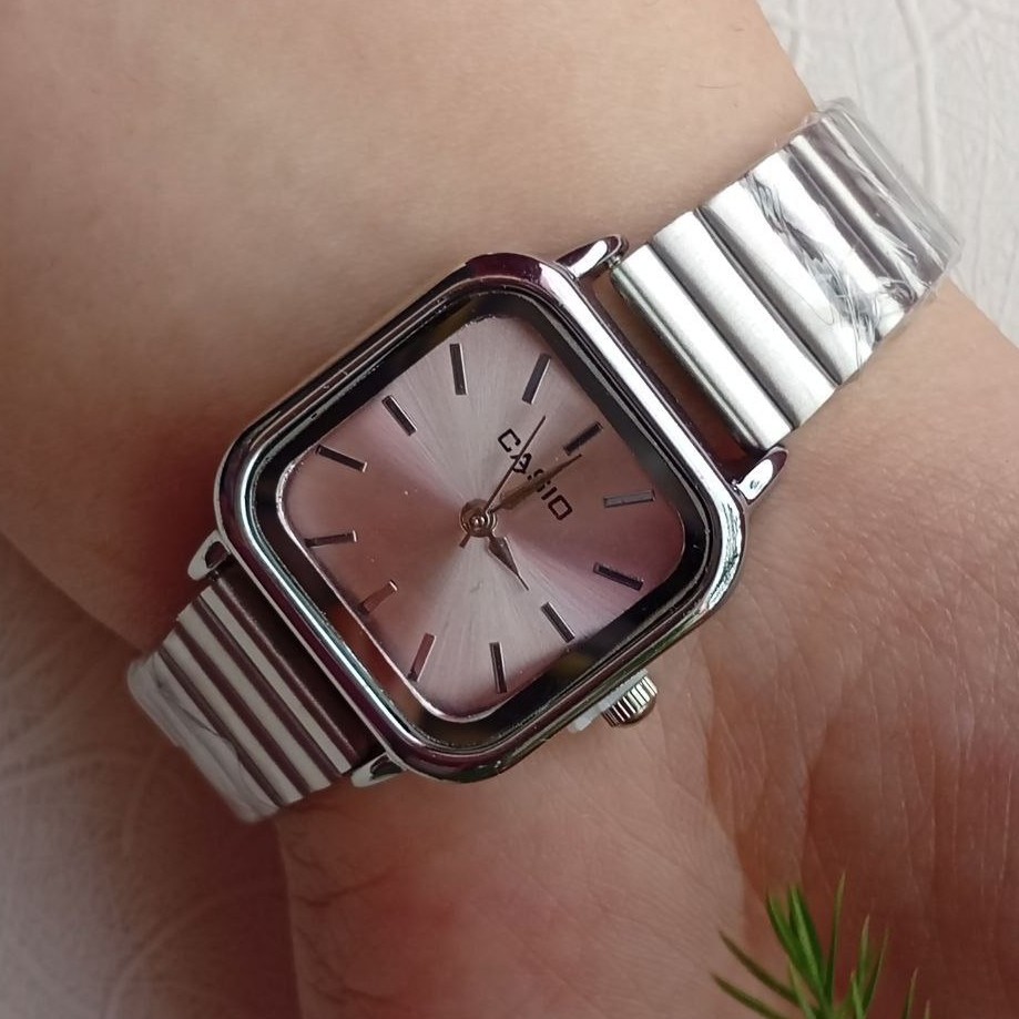 ساعت مچی زنانه بند استیل قفل ریلی کاسیو Casio