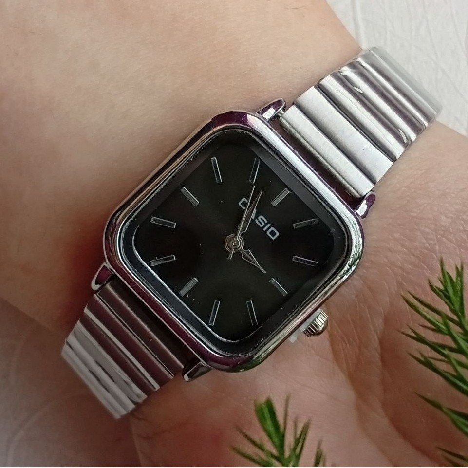 ساعت مچی زنانه بند استیل کرکره ای قفل ریلی کاسیو Casio