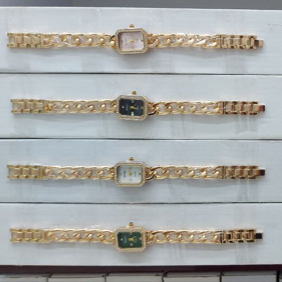 ساعت مچی زنانه بند استیل زنجیری طرح کارتیر Chanel