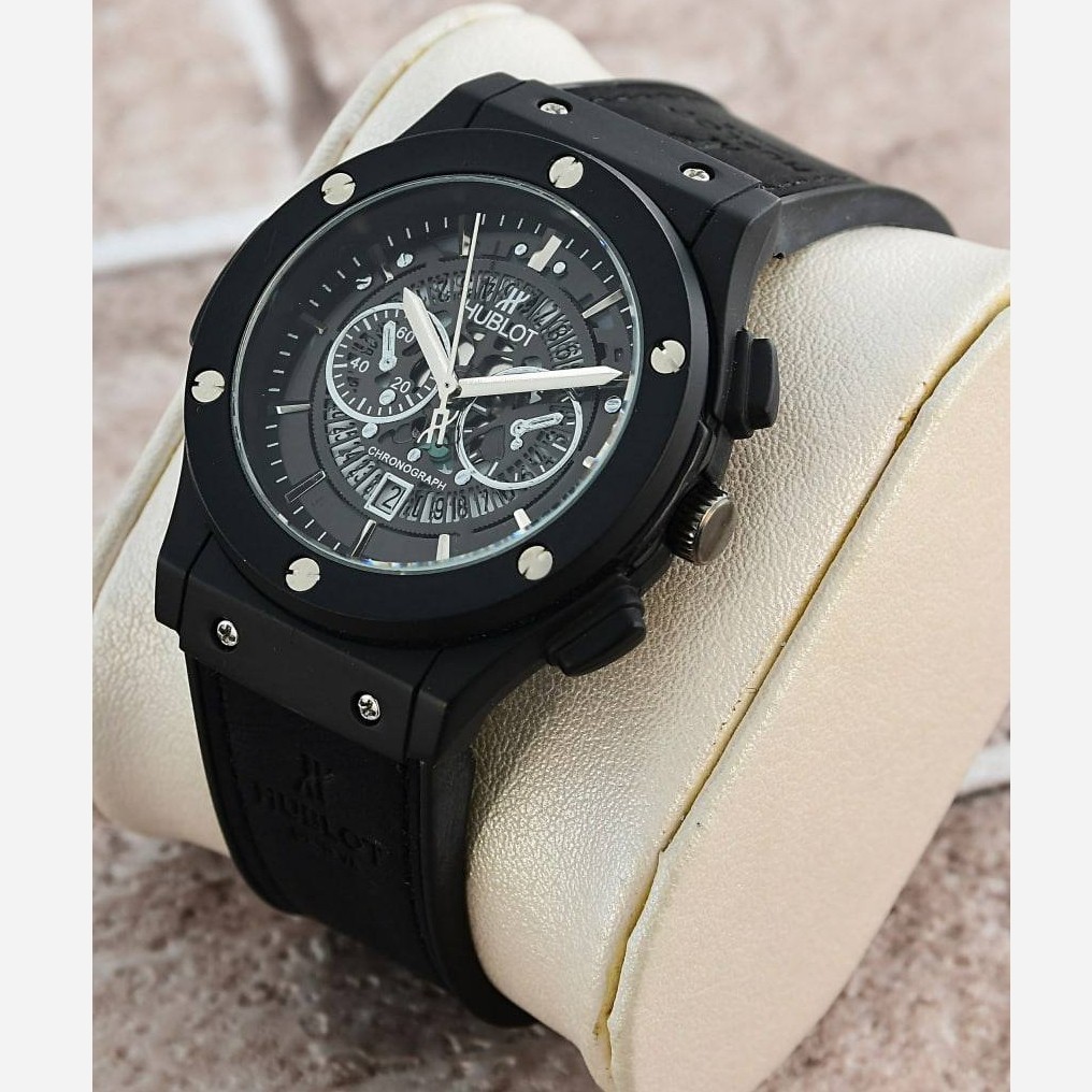 ساعت مچی مردانه هابلوت تقویم نمایان طرح کرنو موتور شرکتی HUBLOT