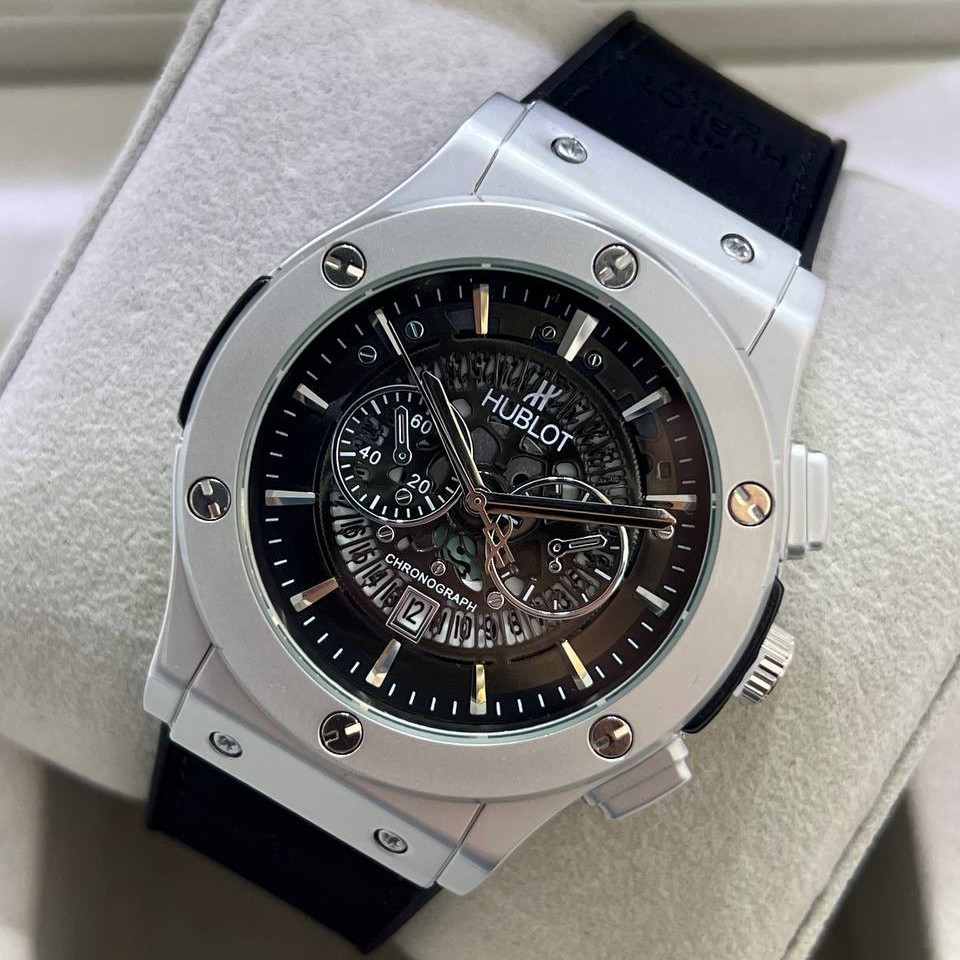 ساعت مردانه هابلوت تقویم نمایان طرح کرنو موتور شرکتی HUBLOT