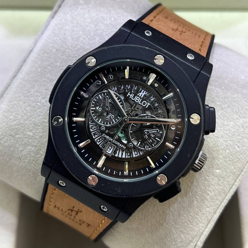 ساعت مردانه هابلوت تقویم نمایان طرح کرنو موتور شرکتی HUBLOT