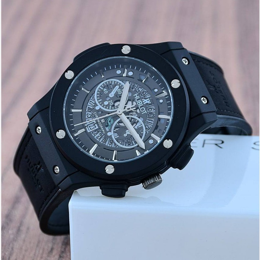 ساعت مچی مردانه هابلوت تقویم نمایان طرح کرنو موتور شرکتی HUBLOT