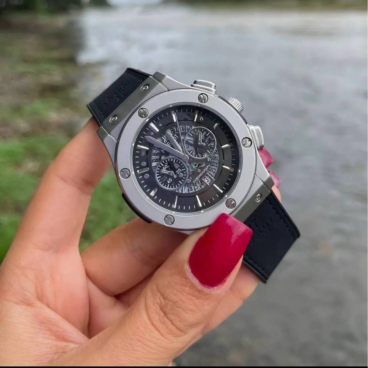 ساعت مچی مردانه هابلوت تقویم نمایان طرح کرنو موتور شرکتی HUBLOT