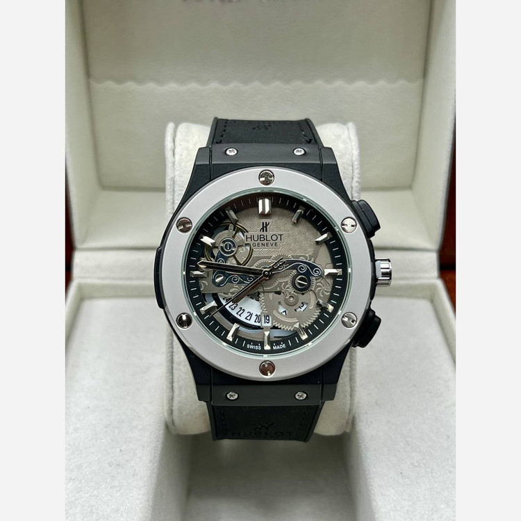 ساعت مچی مردانه هابلوت طرح کرنو موتور شرکتی HUBLOT