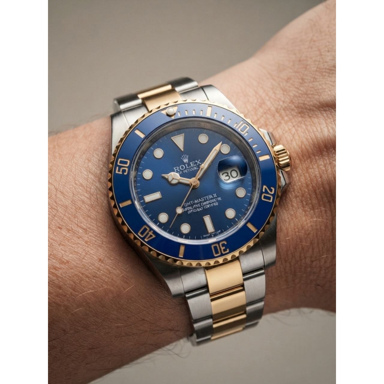 ساعت مچی مردانه بند استیل رنگ ثابت و ضداب رولکس سابمارین کیفیت مستر Rolex