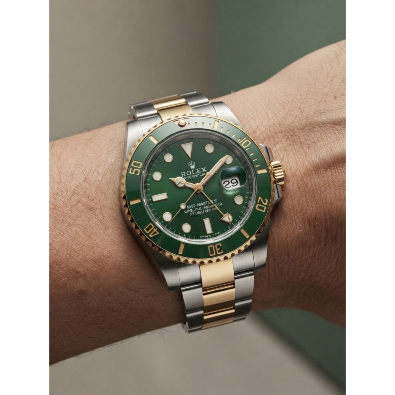 ساعت مچی مردانه بند استیل رنگ ثابت و ضدآب رولکس سابمارین کیفیت مستر Rolex