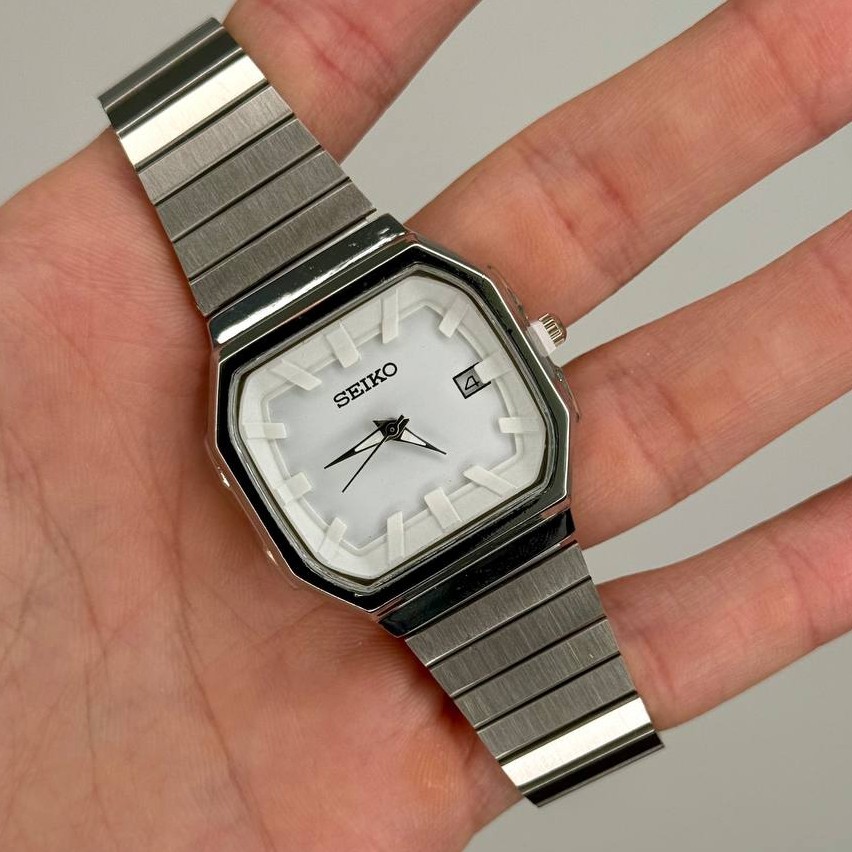 ساعت مچی مردانه بند استیل کرکره ای سیکو Seiko