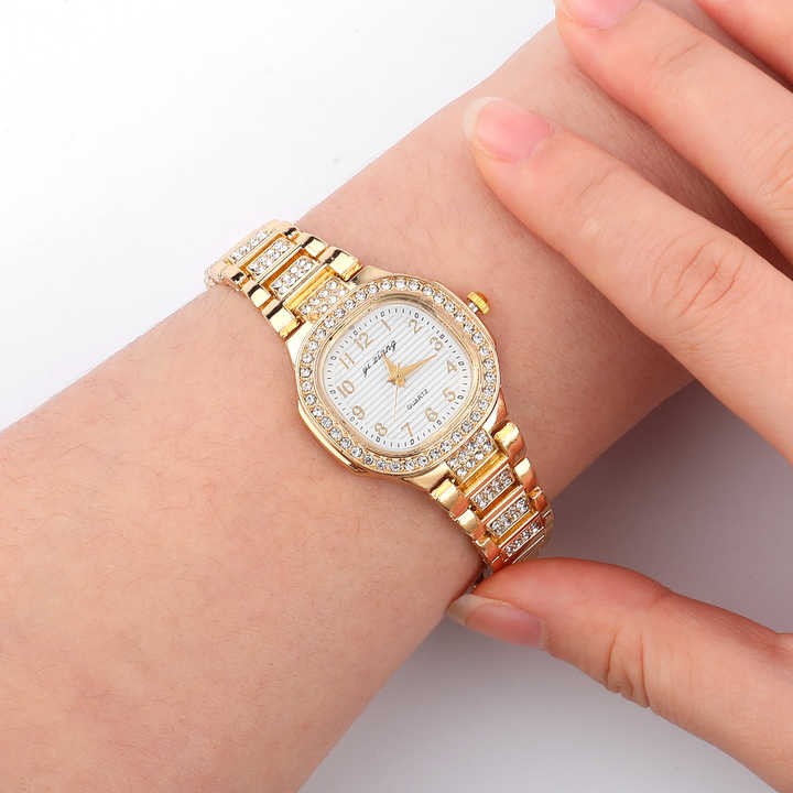 ست 5 تیکه دستبند و ساعت مچی زنانه مجلسی بند نگینی طرح پتک فیلیپ Patek philippe