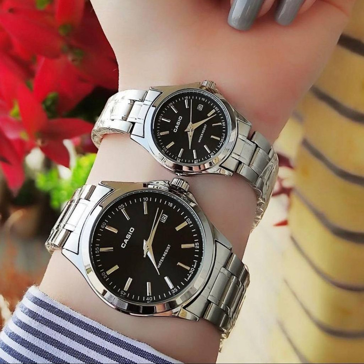 ساعت مچی ست و تک زنانه مردانه کاسیو دارای رنگبندی Casio