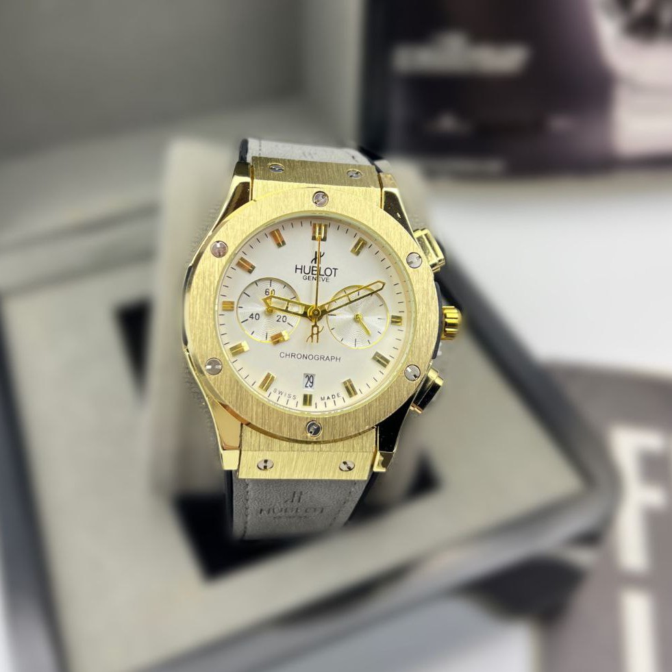 ساعت مردانه هابلوت کرنوگراف Hublot با قفل کلیپسی
