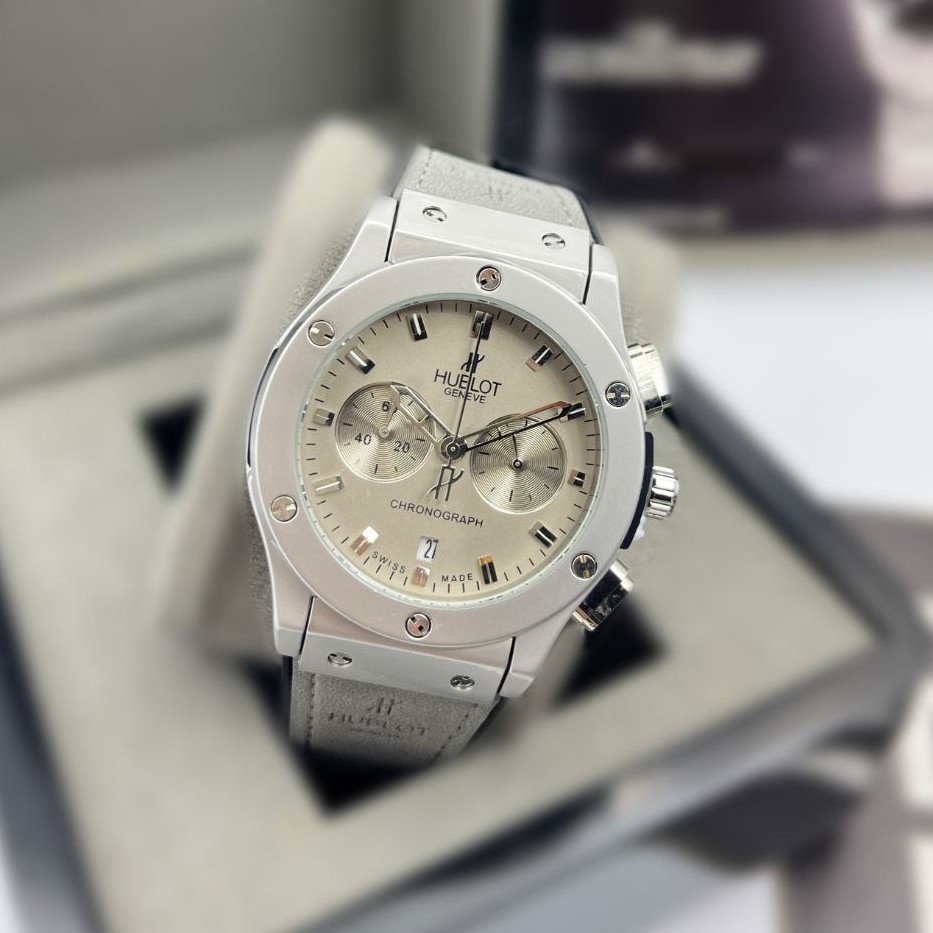ساعت مردانه هابلوت کرنوگراف Hublot با قفل کلیپسی