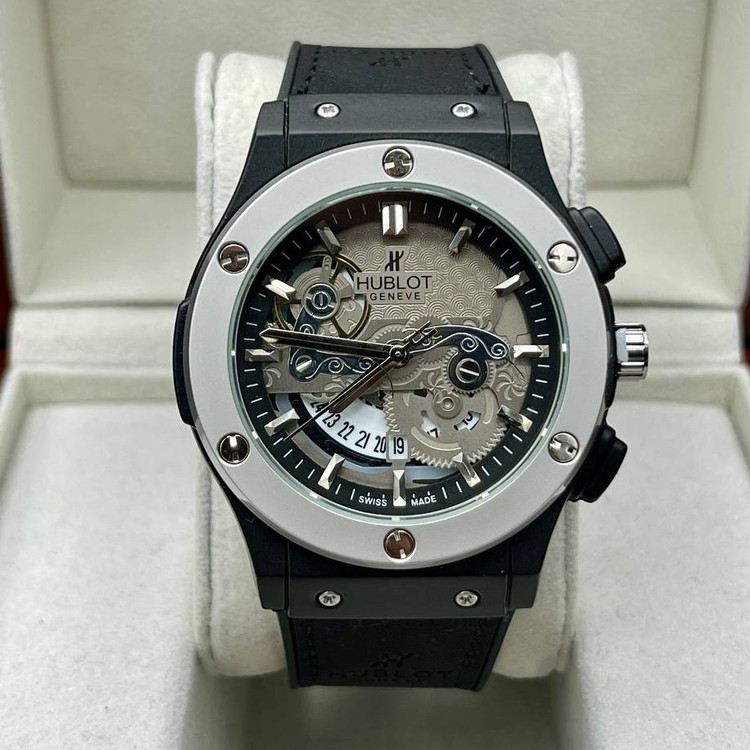 ساعت مچی مردانه هابلوت تقویم نمایان طرح کرنو موتور شرکتی HUBLOT