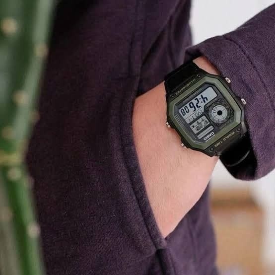 ساعت مچی مردانه کاسیو CASIO AE-1200WHB-1BV ساعت جهانی