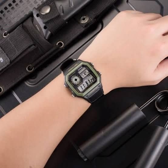 ساعت مچی مردانه کاسیو CASIO AE-1200WHB-1BV ساعت جهانی