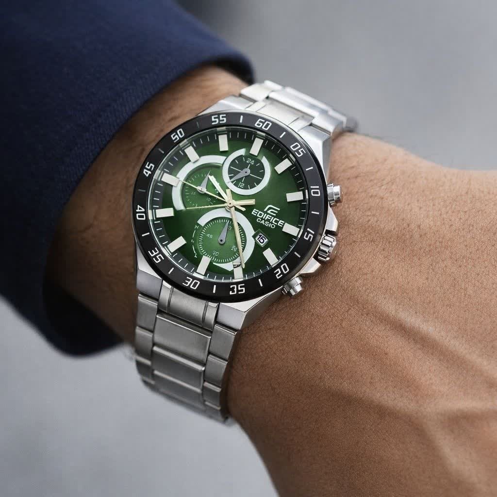 ساعت مچی مردانه کاسیو CASIO EDIFICE موتور ژاپنی صفحه سبز دور مشکی