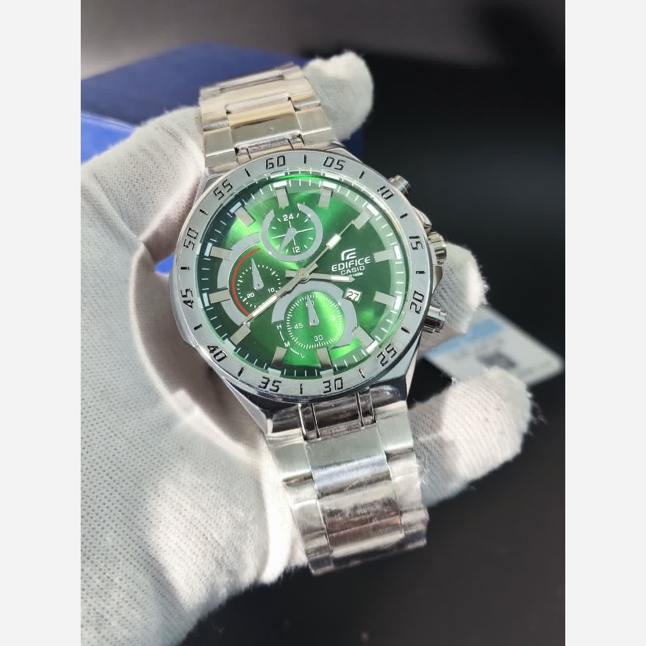 ساعت مچی مردانه کاسیو CASIO EDIFICE موتور ژاپنی صفحه سبز دور سفید