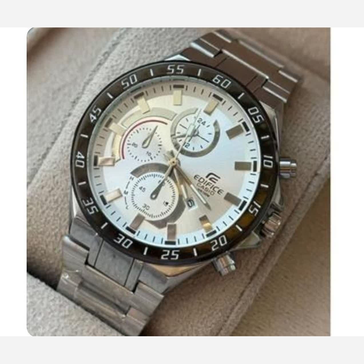 ساعت مچی مردانه کاسیو CASIO EDIFICE موتور ژاپنی صفحه سفید دور مشکی