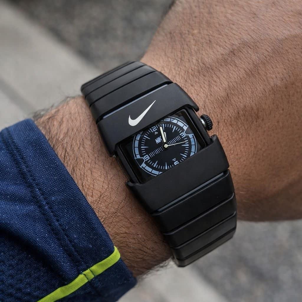 ساعت مچی مردانه نایک فضایی Nike قفل مخفی