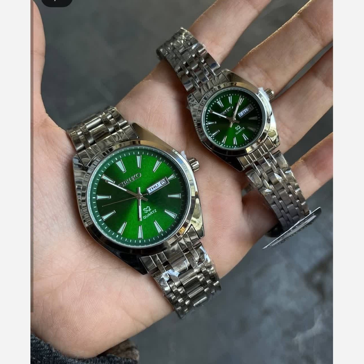 ست ساعت مچی زنانه و مردانه سیکو SEIKO دو تاریخه ژاپنی صفحه سبز