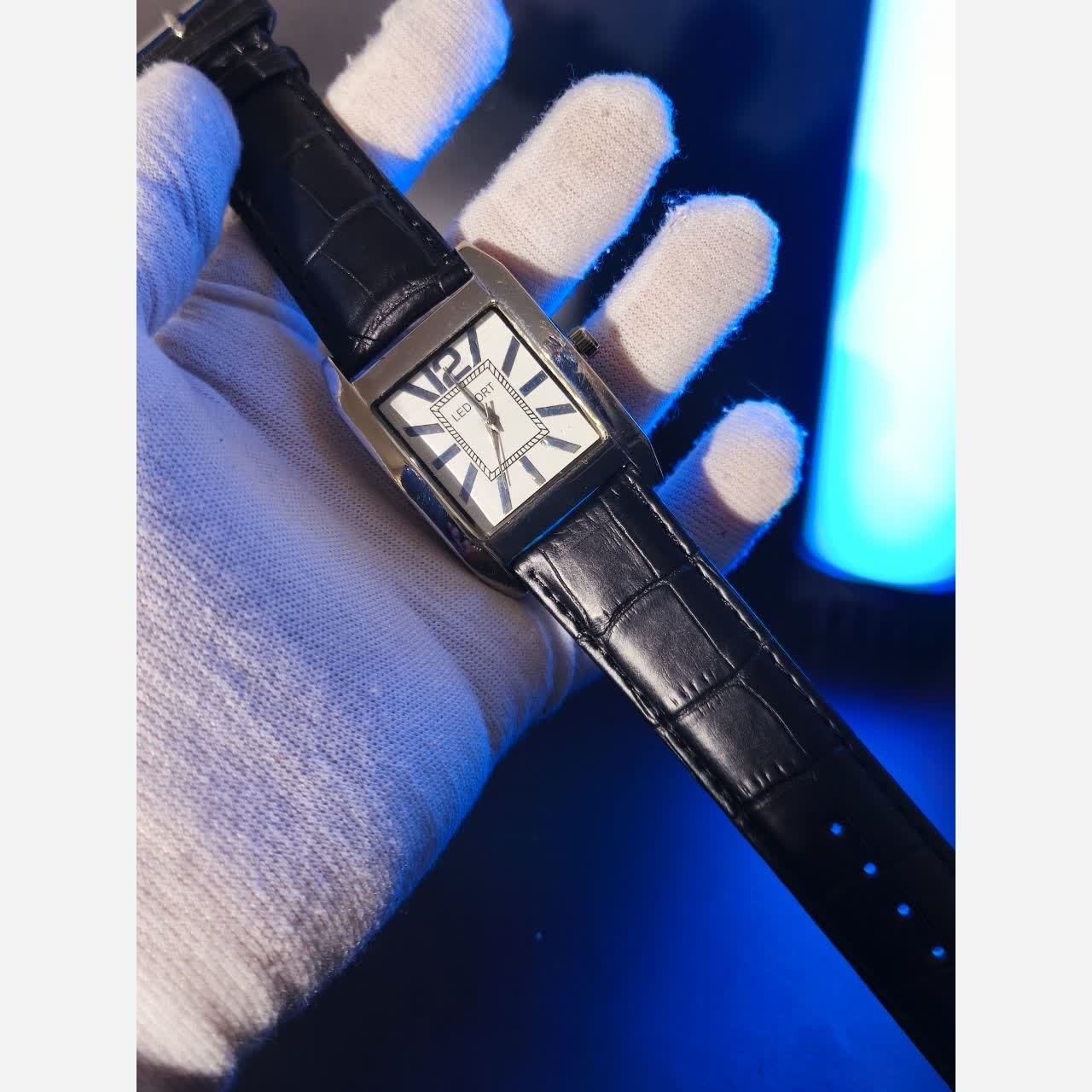 ساعت مچی مردانه لدفورت LEDFORT بند چرم مشکی موتور ژاپن