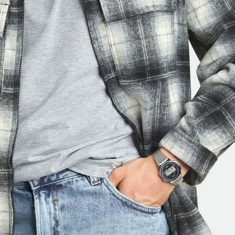 ساعت مچی مردانه کاسیو CASIO دیجیتال صفحه گرد سفید
