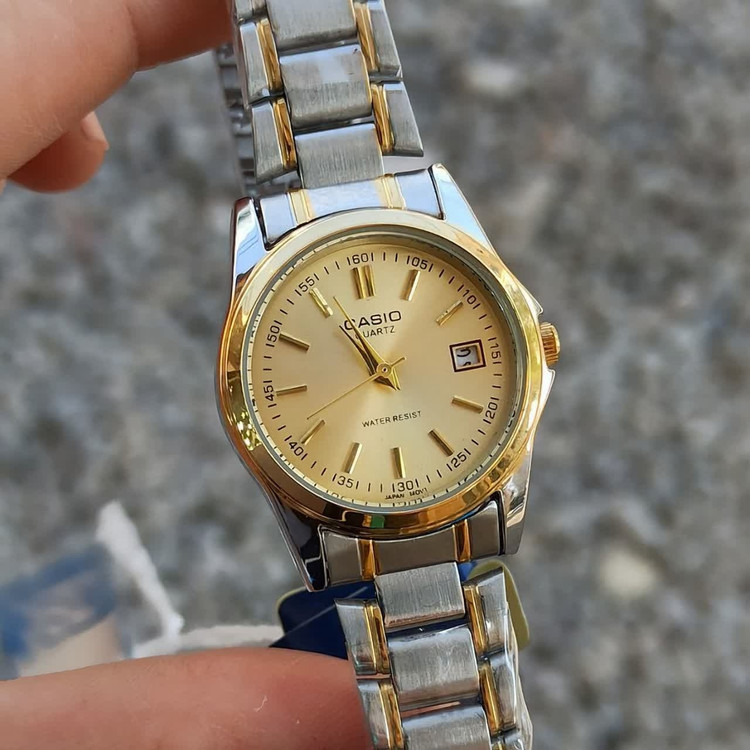 ساعت مچی زنانه کاسیو CASIO موتور ژاپنی صفحه طلایی + جعبه