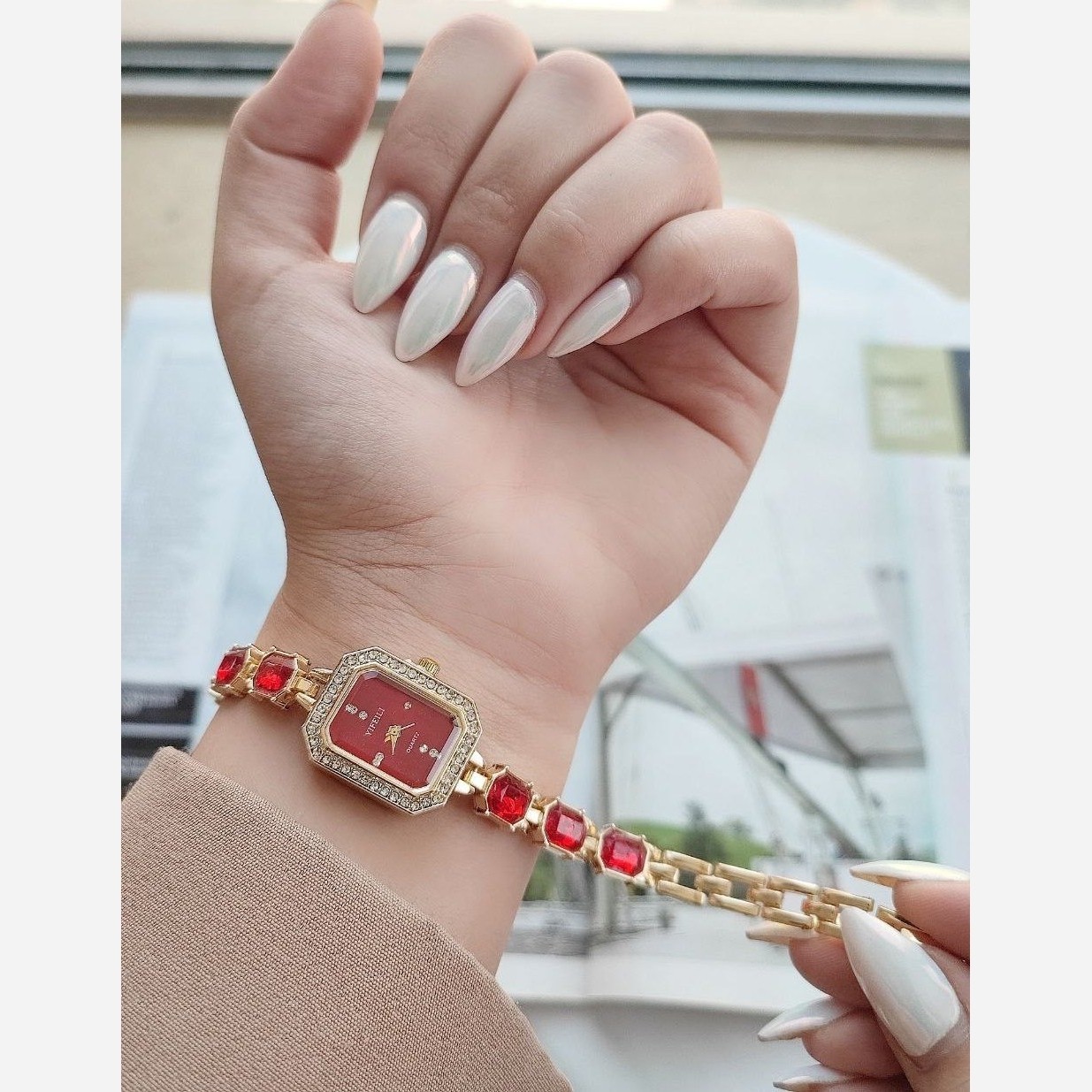 ساعت مچی دخترانه فول نگین الماسی Royal Crown
