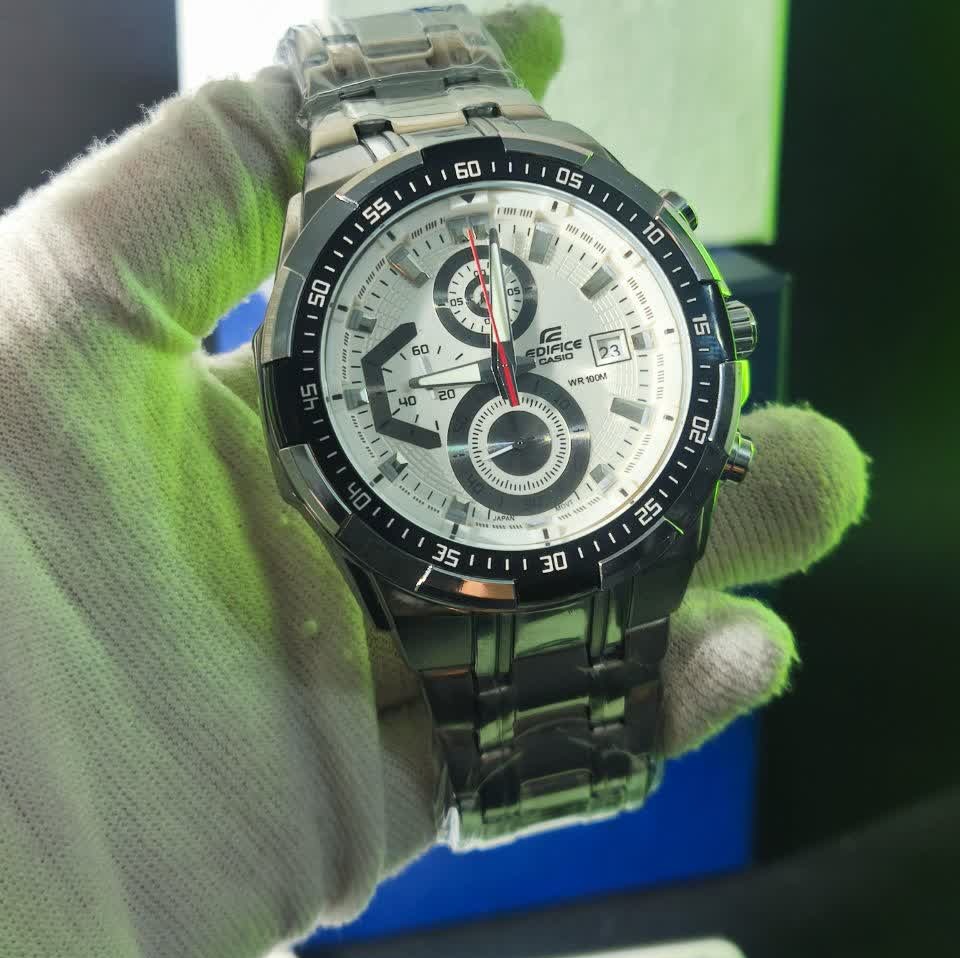 ساعت مچی سه موتوره مردانه کاسیو ادیفایس CASIO EDIFICE صفحه سفید موتور ژاپن