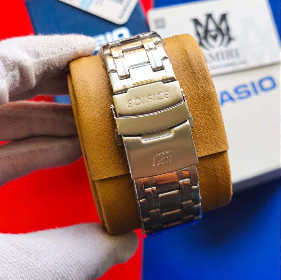 ساعت مچی سه موتوره مردانه کاسیو ادیفایس CASIO EDIFICE صفحه سفید موتور ژاپن