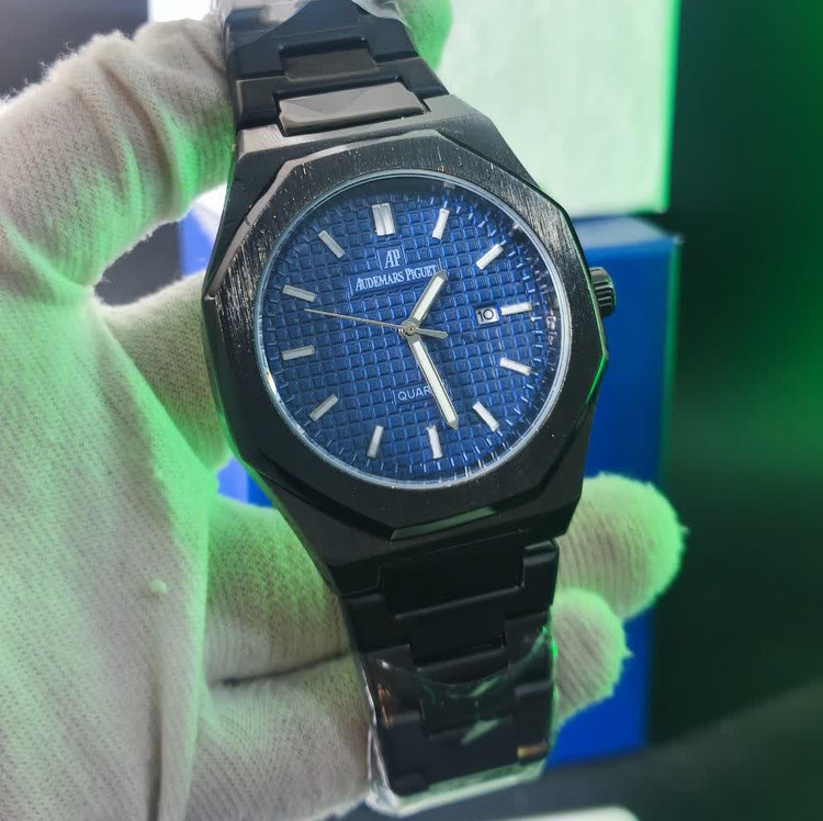 ساعت مچی عقربه ای مردانه اودمار پیگه Audemars Piguet مشکی سرمه ای + + فول پک