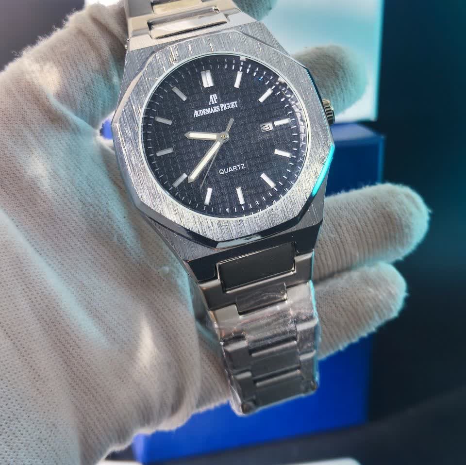 ساعت مچی عقربه ای مردانه اودمار پیگه Audemars Piguet نقره ای مشکی+ + فول پک