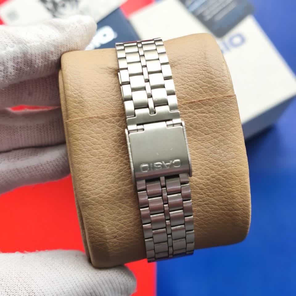 ساعت مچی مردانه کاسیو اولدمانی CASIO ژاپنی صفحه سفید + جعبه