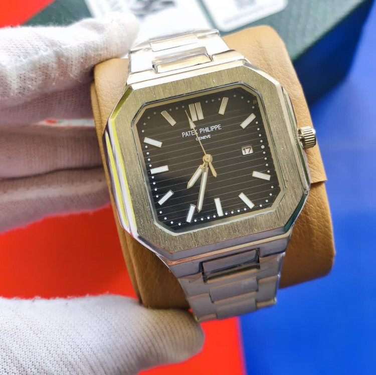 ساعت مچی عقربه ای مردانه پتک فیلیپ PATEKPHILIPPE نقره ای مشکی + + فول پک