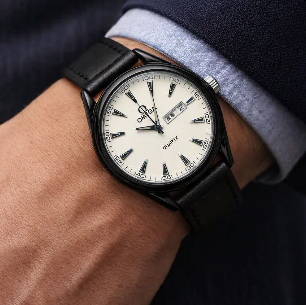ساعت مچی مردانه اُمگا OMEGA چرم مشکی صفحه سفید