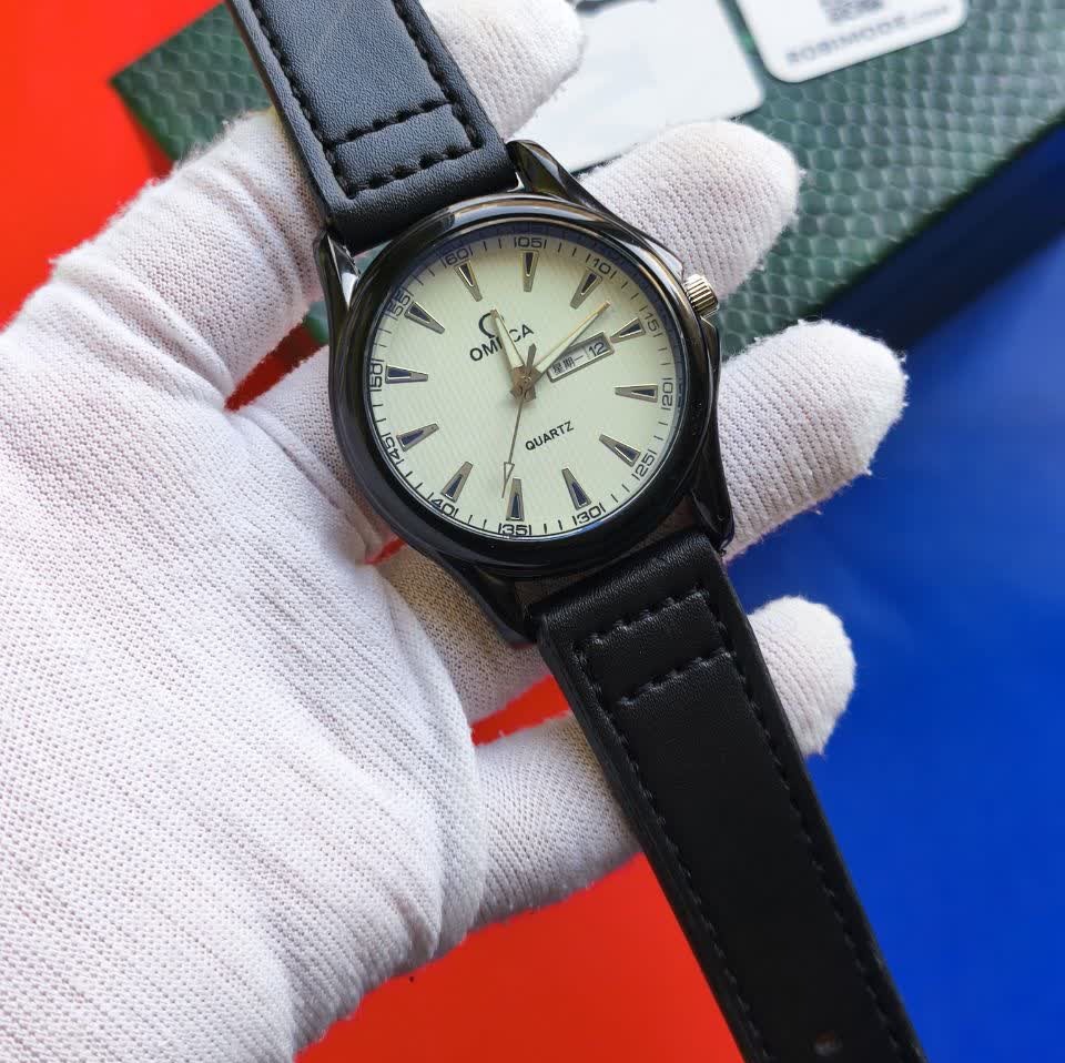 ساعت مچی مردانه اُمگا OMEGA چرم مشکی صفحه سفید