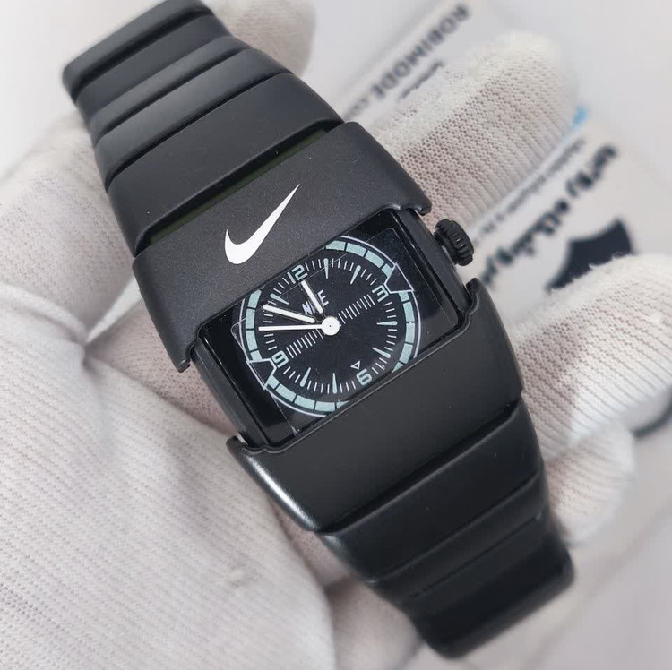 ساعت مچی مردانه نایک فضایی Nike قفل مخفی رنگ مشکی